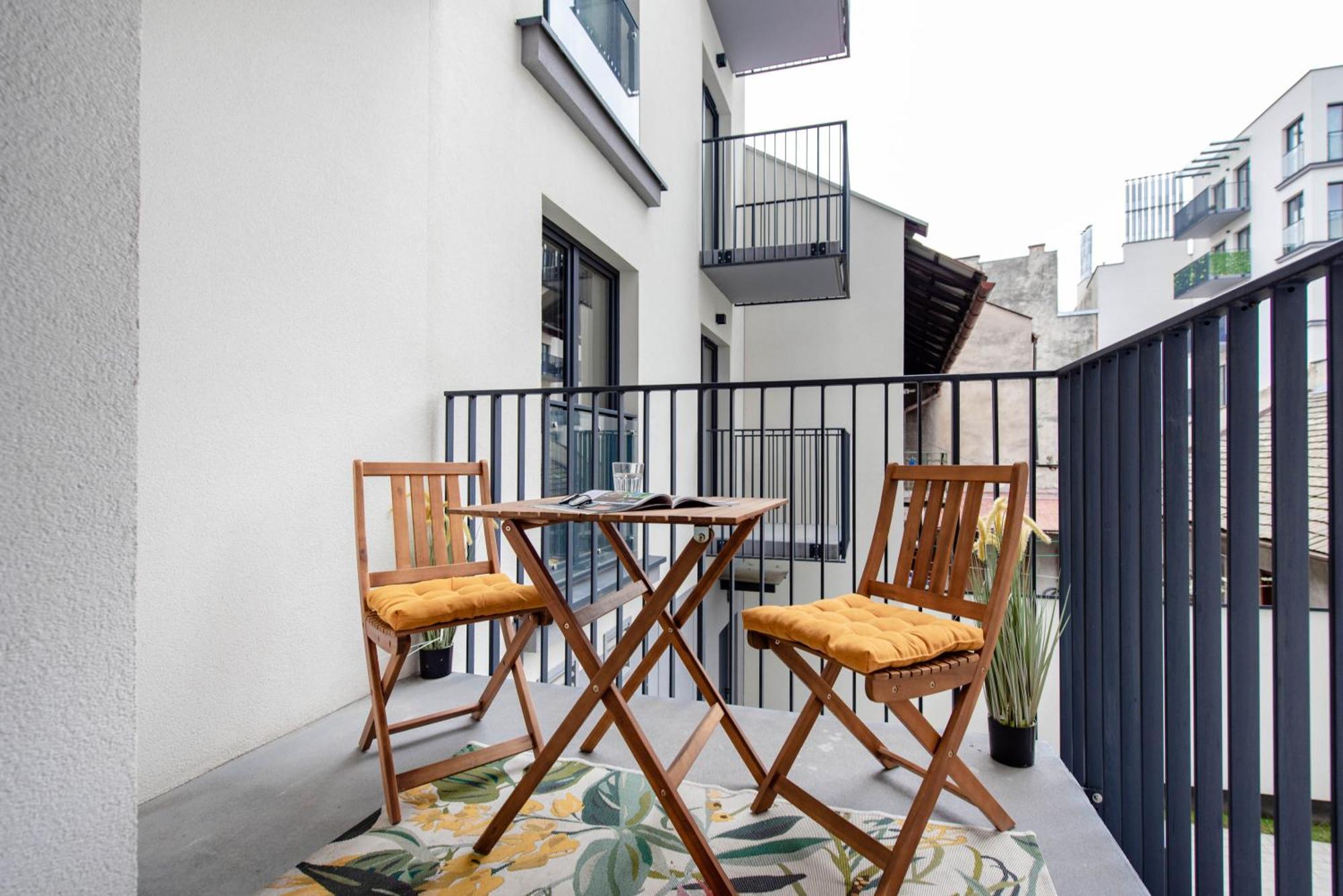 Spacious And Modern Apartment Lwowska, Close To Kazimierz Krakau Buitenkant foto